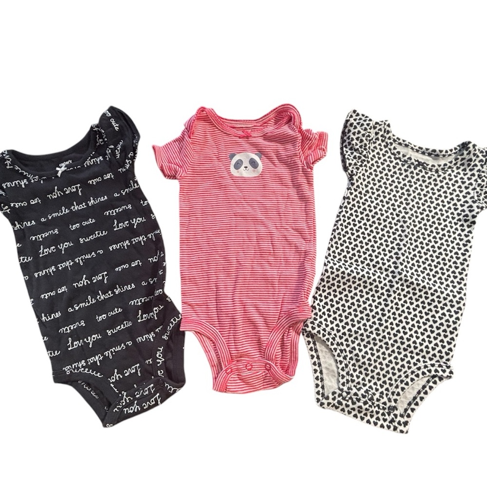 Carter’s NWOT Baby Onsies | Size 9m | Bundle of 3